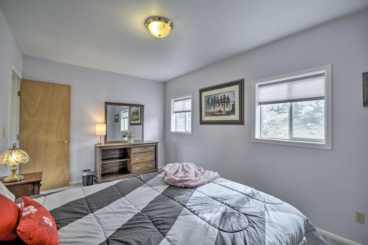 Cedar Mountain Hideout By Cody Night Rodeo! Exterior foto